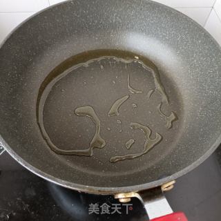 彩椒炒对虾的做法步骤：5