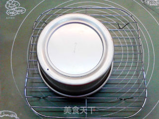 无油低糖芝麻酱戚风蛋糕的做法步骤：13