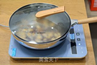 五花肉豆角焖面的做法步骤：6