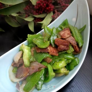 回锅肉炒圆椒的做法步骤：10