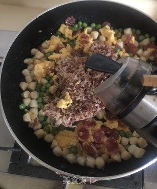 腊肠蛋炒饭的做法步骤：11