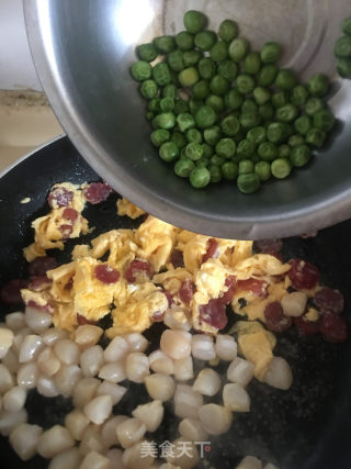 腊肠蛋炒饭的做法步骤：9