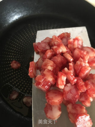 腊肠蛋炒饭的做法步骤：6
