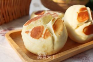 蛋奶开花馒头的做法步骤：11