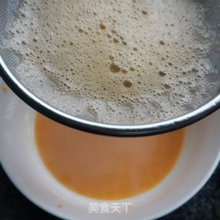 鸡蛋肉卷的做法步骤：1