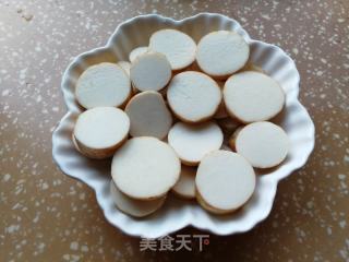 毛芋蒸腊肉的做法步骤：3