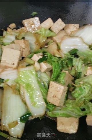 白菜炖豆腐的做法步骤：6