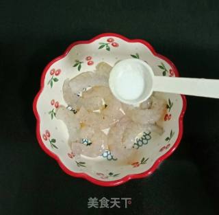 玉子豆腐蒸虾仁的做法步骤：2