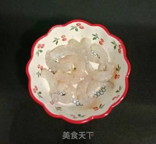 玉子豆腐蒸虾仁的做法步骤：1