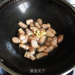 西兰花炒肉的做法步骤：2