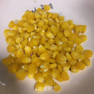 虾仁炒三色丁的做法步骤：4