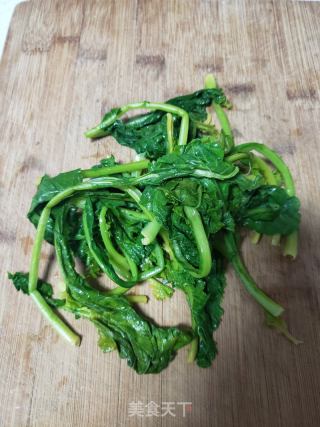 蔓菁鸡蛋煎饼的做法步骤：2