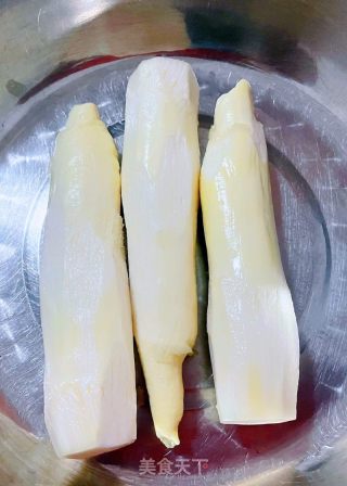 茭白茄子焖排骨肉的做法步骤：7