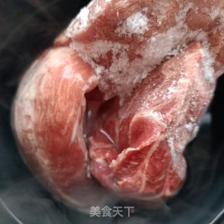酱香肉松的做法步骤：1