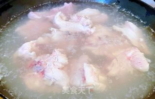 #酸甜美食#话梅排骨的做法步骤：5