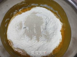 南瓜花卷的做法步骤：3