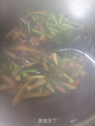 豆角烧茄子的做法步骤：5