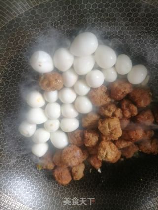 鹌鹑蛋烧藕丸的做法步骤：4