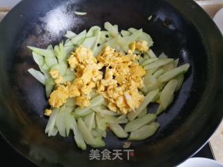 佛手瓜炒蛋的做法步骤：5