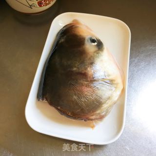 蒸胖鱼头的做法步骤：4