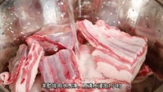 红焖羊肉|一到天冷就想它，香辣可口肥嫩多汁，吃完立马从头暖到脚~的做法步骤：1