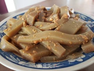 芥末花生芝麻酱绿豆浑浆凉粉的做法步骤：7