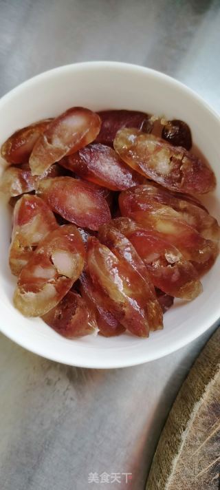 蒸腊肠的做法步骤：3