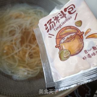 肥肠螺蛳粉的做法步骤：10