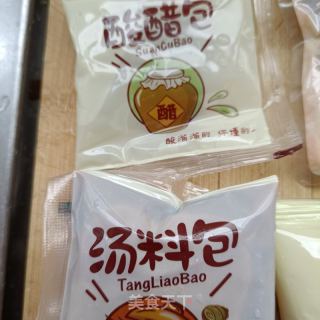肥肠螺蛳粉的做法步骤：5