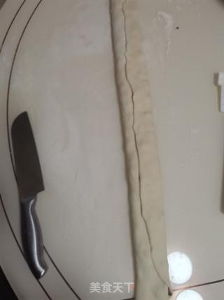 火腿肠花卷的做法步骤：8