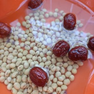 大枣红薯豆浆的做法步骤：1