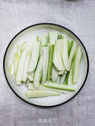 清甜入味的番茄西葫芦的做法步骤：2