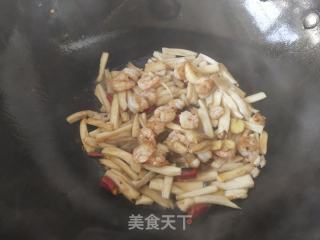 杏鲍菇炒虾仁的做法步骤：12