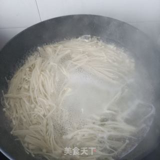 肥肠鸡的做法步骤：26