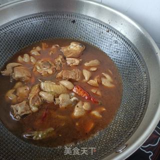 肥肠鸡的做法步骤：24
