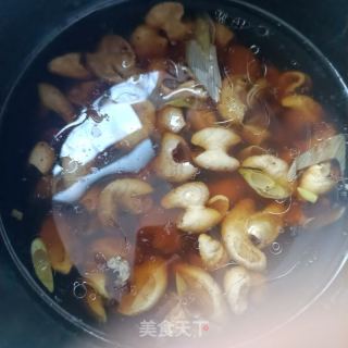 肥肠鸡的做法步骤：12