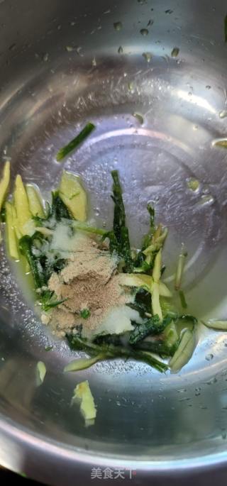 隔水蒸鸡的做法步骤：5