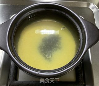 海参小米粥的做法步骤：4
