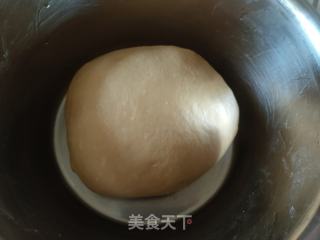 红糖大枣开花馒头的做法步骤：2