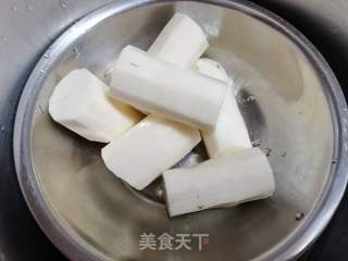 酒酿枸杞红枣山药圆子汤的做法步骤：1