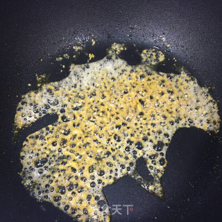 蒜蓉炒茼蒿的做法步骤：3