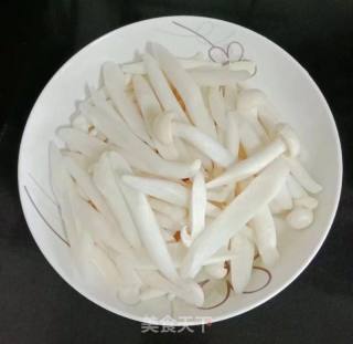 菌菇紫菜蛋花汤的做法步骤：1