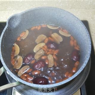 阿胶姜红糖鸡蛋汤的做法步骤：7
