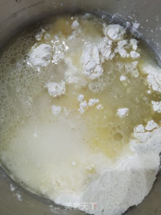 绿豆酥的做法步骤：1