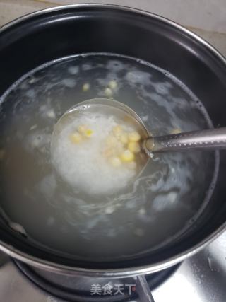 玉米蛋花粥的做法步骤：6
