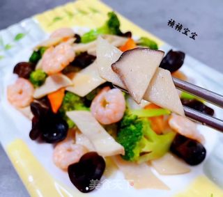 #快手小炒#西兰花杏鲍菇木耳炒虾仁的做法步骤：14