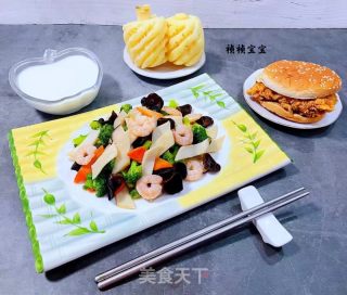#快手小炒#西兰花杏鲍菇木耳炒虾仁的做法步骤：13