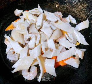 #快手小炒#西兰花杏鲍菇木耳炒虾仁的做法步骤：7