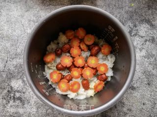胡萝卜红枣银耳汤的做法步骤：7