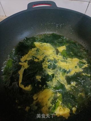 海裙带蛋花汤的做法步骤：8